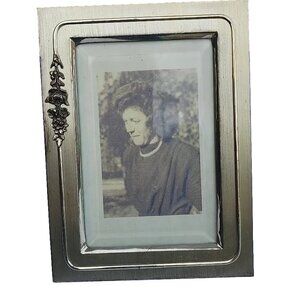 Antique Damar Silvertone Metal Ornate Picture Frame W/Velvet Back & 3D Flowers